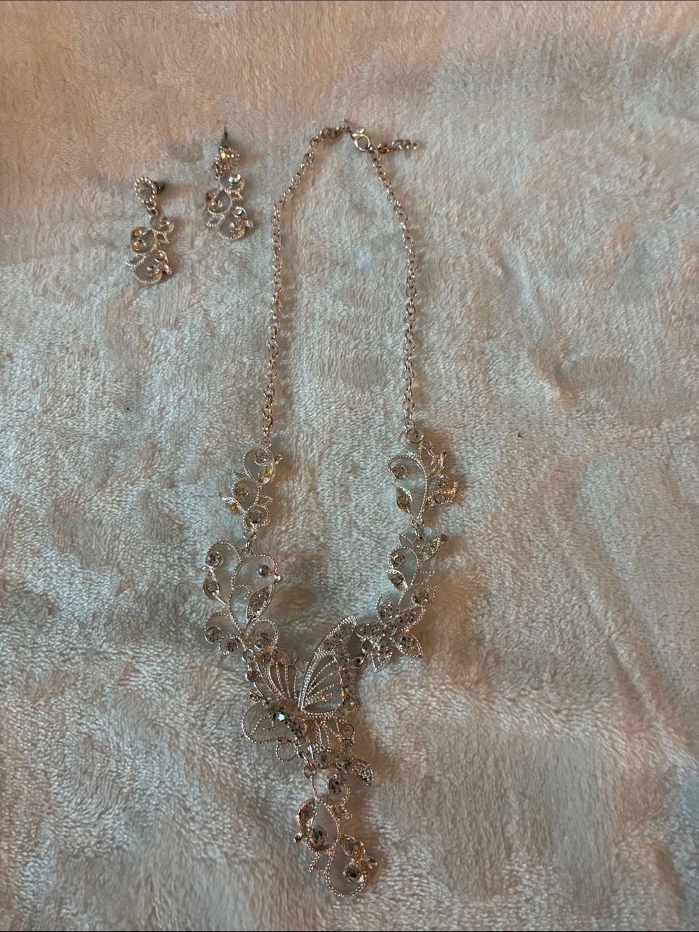 Silver Butterfly Vine Necklace with Matching Earrings NWOT